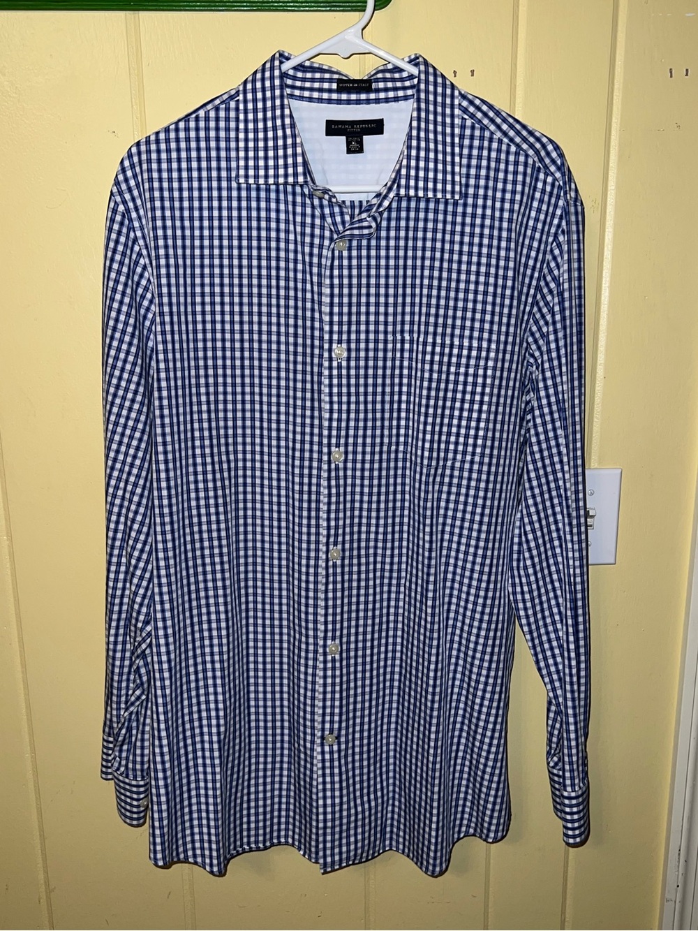 Banana Republic Gingham Classic Blue White Preppy Button Up Shirt Size XL - Picture 3 of 10